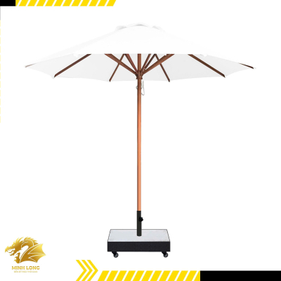 Dù gỗ sân vườn màu trắng tinh, dù gỗ đúng tâm đế vuông có bánh xe khoá ( đường kính 2,5m và 3m )