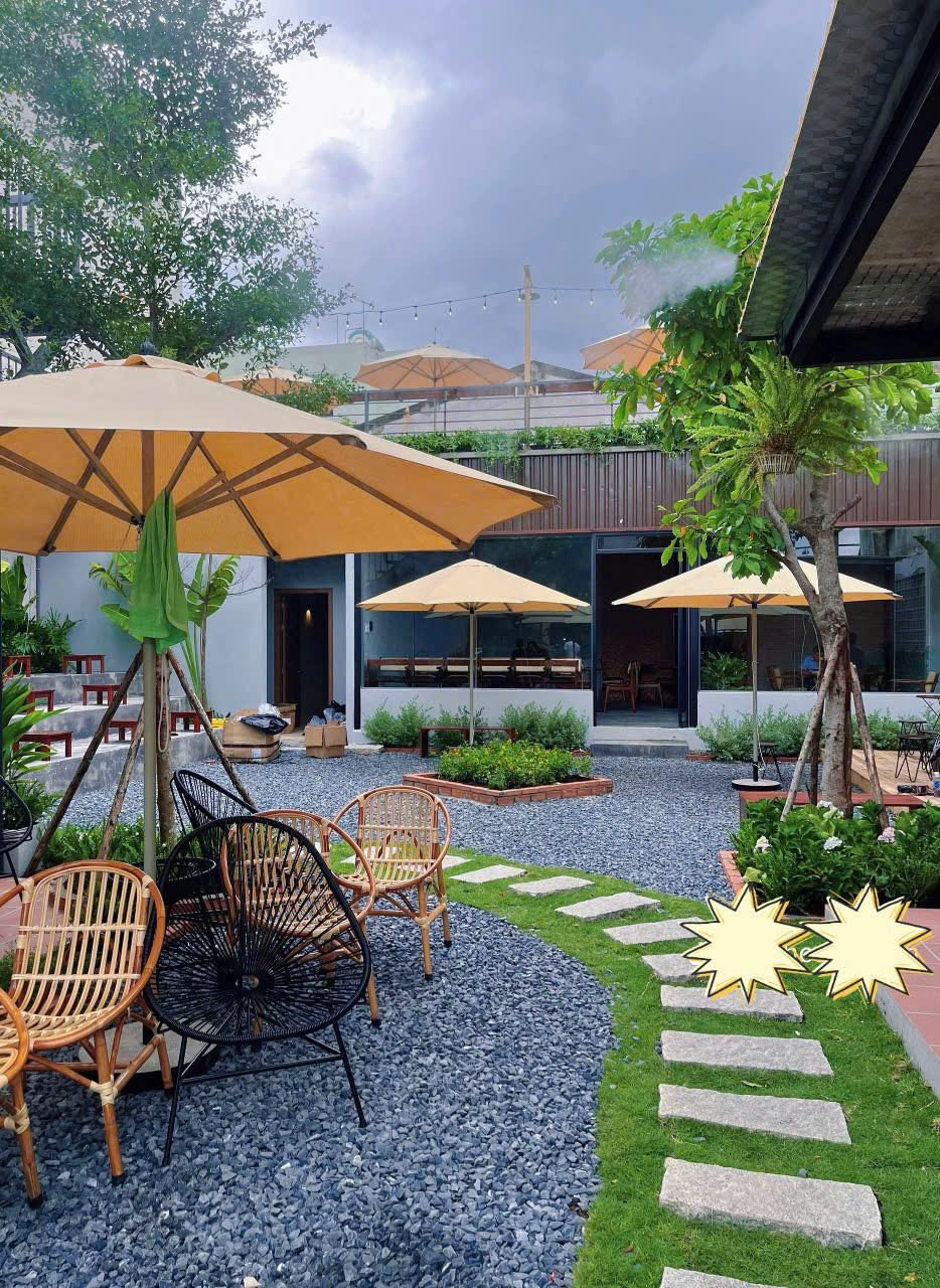 Dù che Đức Hoà, Tây Ninh - mẫu dù tròn kích thước 3m cho quán xá, khung sắt sơn tĩnh điện