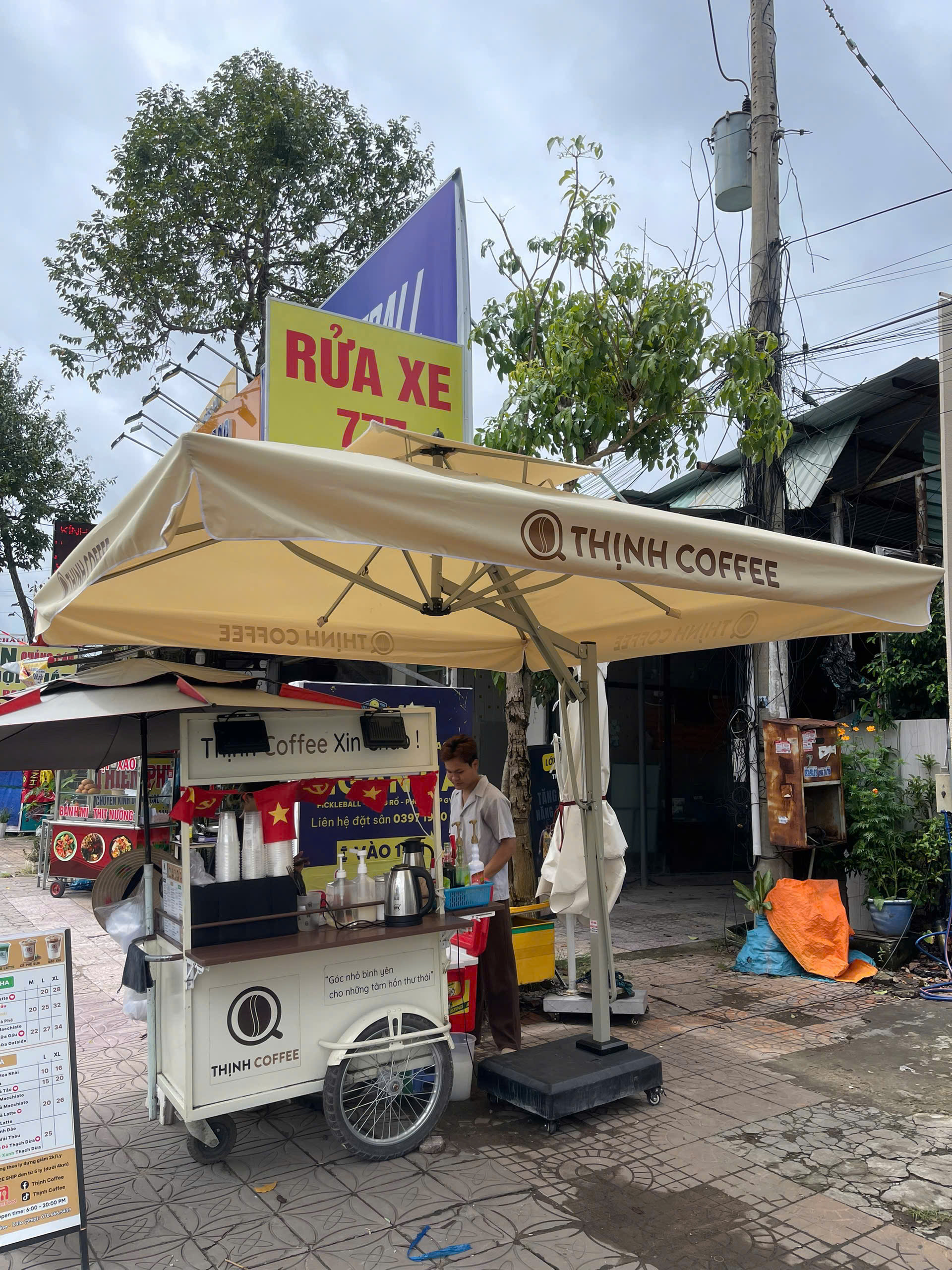 Dù che nắng Cái Răng, mẫu dù vuông lệch tâm 3x3m hai tầng thông gió cao cấp
