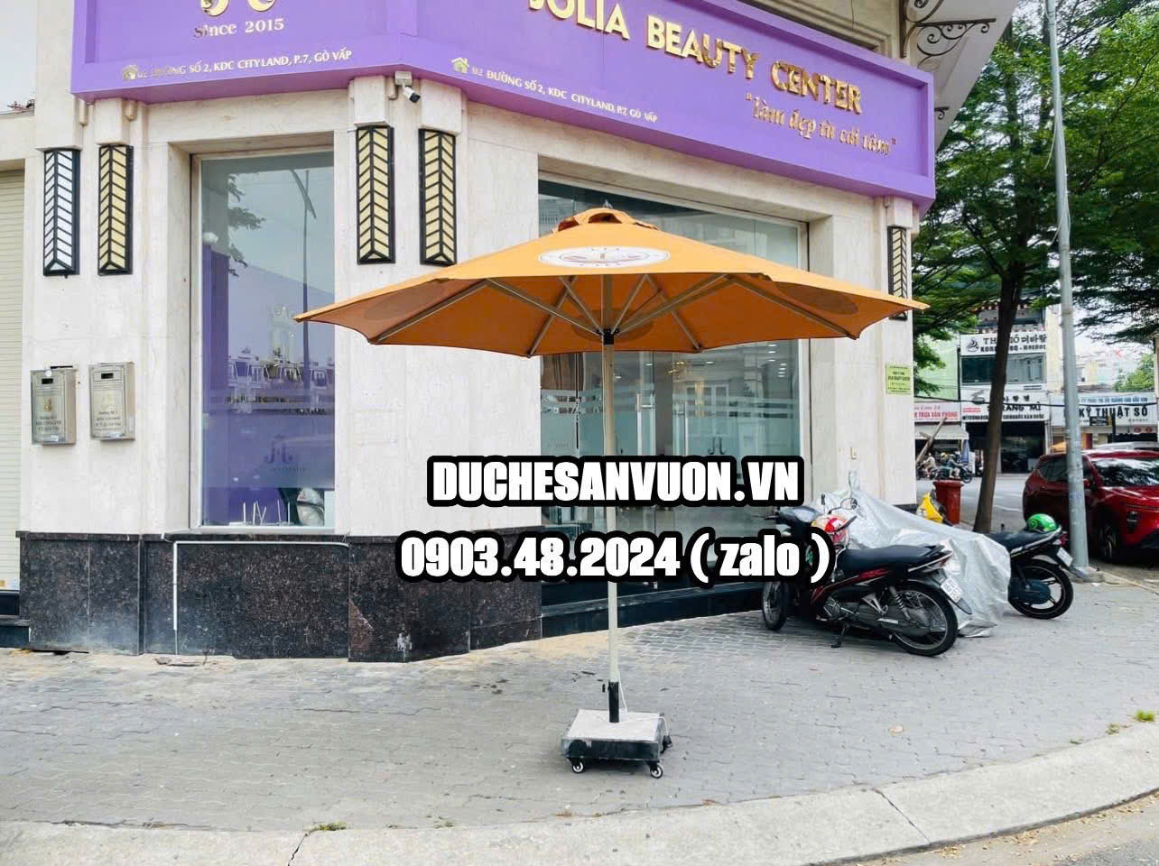 Dù Sắt Sơn Tĩnh Điện